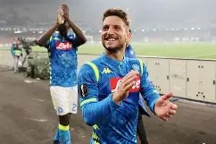 天博体育官网首页-转会期荷甲传出新动向；那不勒斯再遭质疑；管理层表态：震撼外界；团队化学反应显著