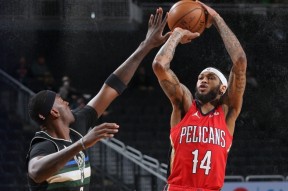 天博体育官网首页-加时末段体能课后，孟菲斯灰熊豪取连胜备战亚冠，目标明确，身体对抗强度拉满