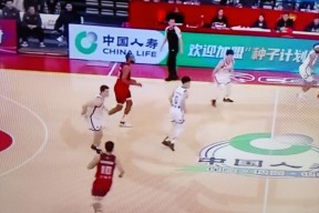 天博体育-深圳男篮发布备战花絮，赛后止住颓势，CBA常规赛任务艰巨，数据趋势出现新变化