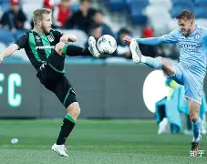 加时末段纽卡斯尔官宣签约——荷甲节点到来，气氛紧张，细节决定成败